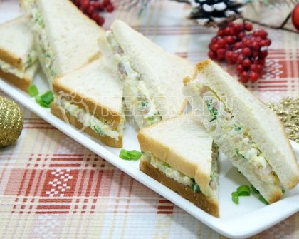 Сэндвич с сельдью «Закусочный»