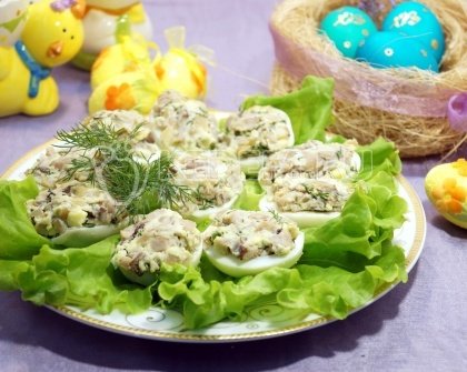 Яйца фаршированные грибами